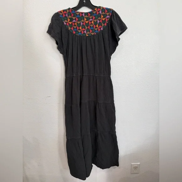 Marine Layer Grey Embroidered Midi Dress 100% Cotton Women’s Size Large - Picture 2 of 4